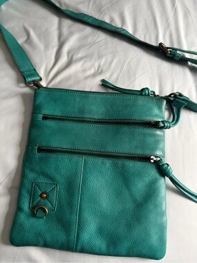 Myra Crossbody Leather Bag - Teal